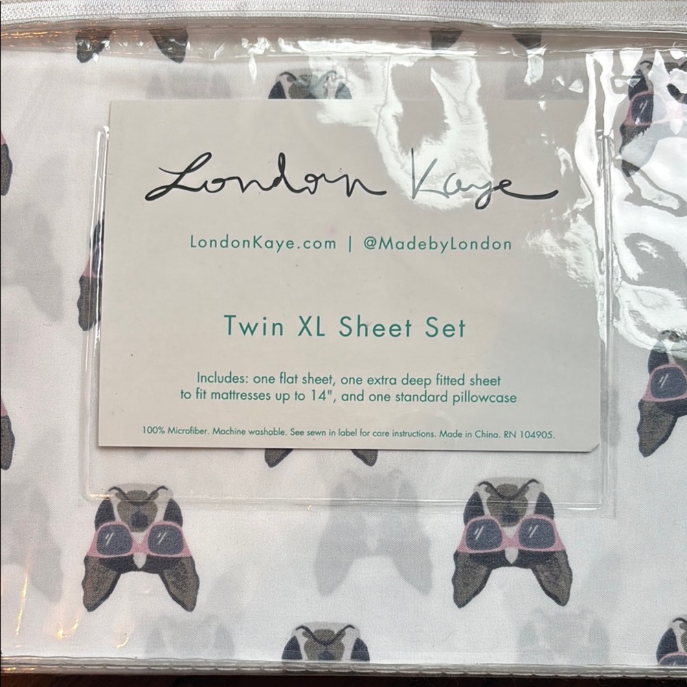 London Kaye Twin XL Sheet Set with Dog Print